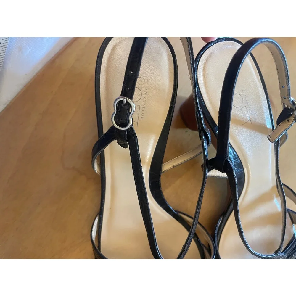 Ann Taylor LOFT Black Croc Embossed Leather Wooden Wedge Sandals Womens 9M